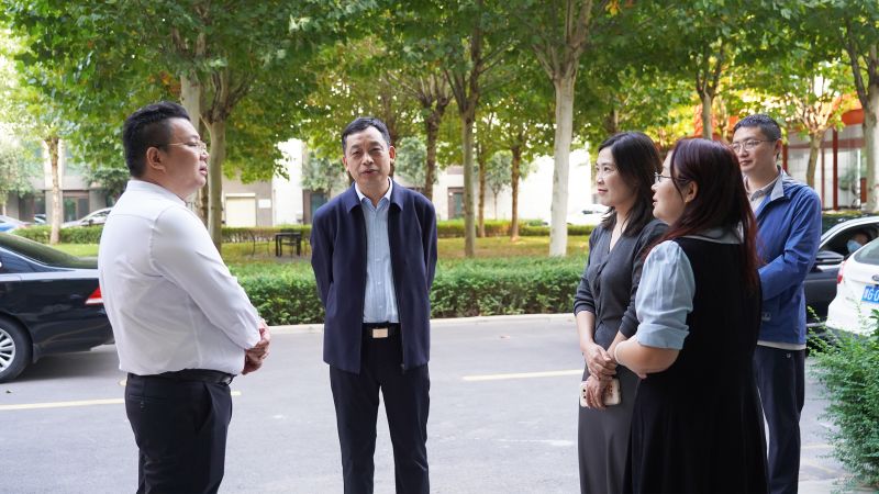 欢迎市委外办一行莅临头号玩家调研指导